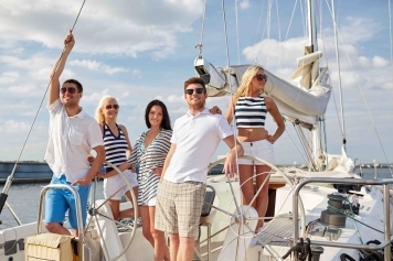 Corporate Yacht Charters in Miami: Impress Clients with a First-Class Experience main image